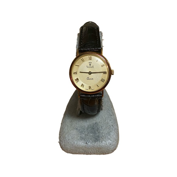 Vintage VicencE 14kt Gold Milor Italy Croc Embossed Leather Strap Watch - Picture 1 of 15